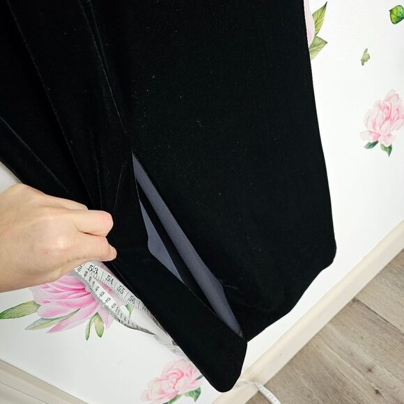 Womens Black Dress Gown by RM Richards - Karen Kwong  Velvet Size 8P NWT Formal - Picture 15 of 15